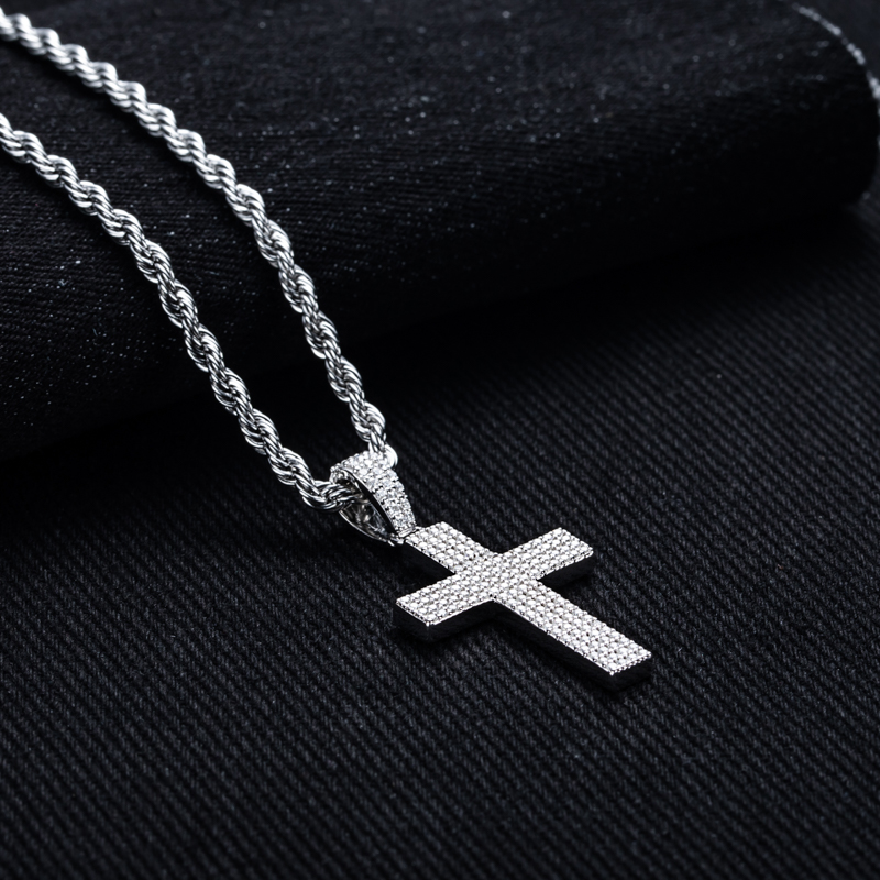 モッサナイト ブリンブリン クロス ペンダント アイスアウト - 925 Sterling Silver Chain Necklace Men のレビューと価格