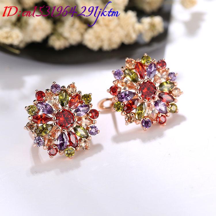 女性のための天然クリスタルの花のイヤリング,彫刻された宝石, - Earrings のレビューと価格
