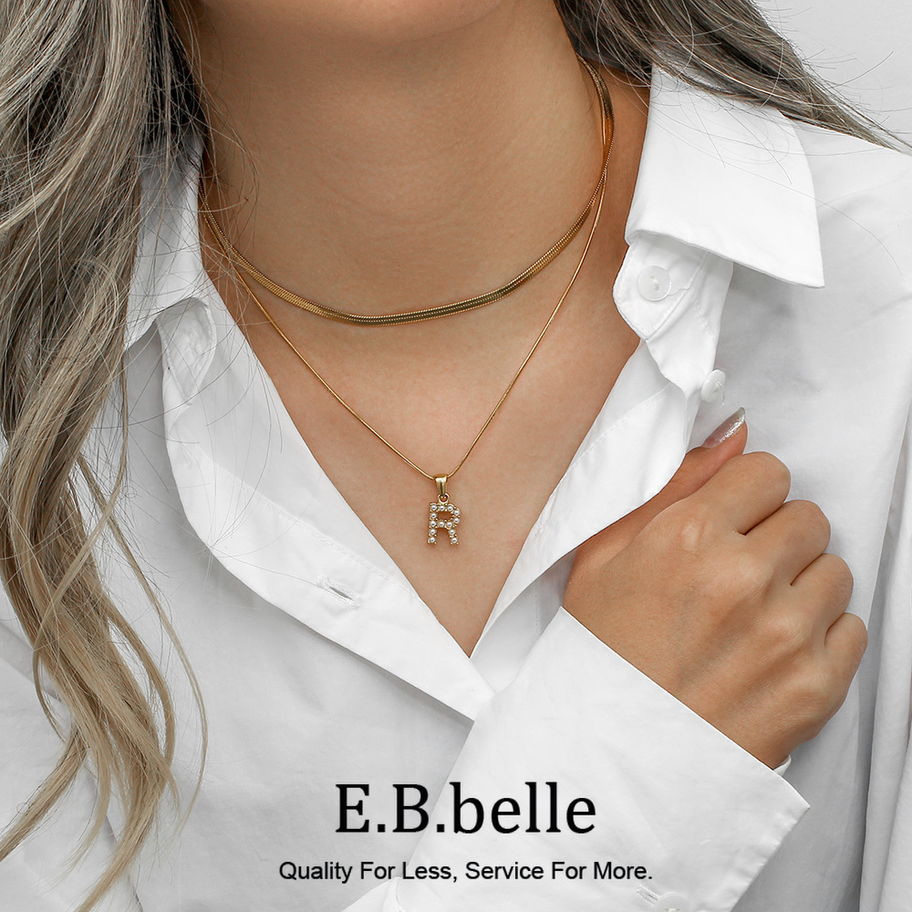 E.b. 女性用の模造真珠とステンレス鋼のネックレス,18K - Initial Letter Necklace 18K Gold のレビューと価格